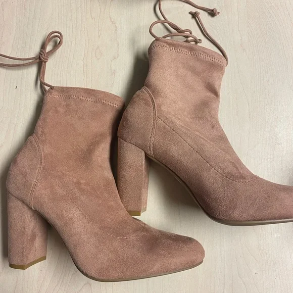 Rose gold heel boots - Picture 3 of 3